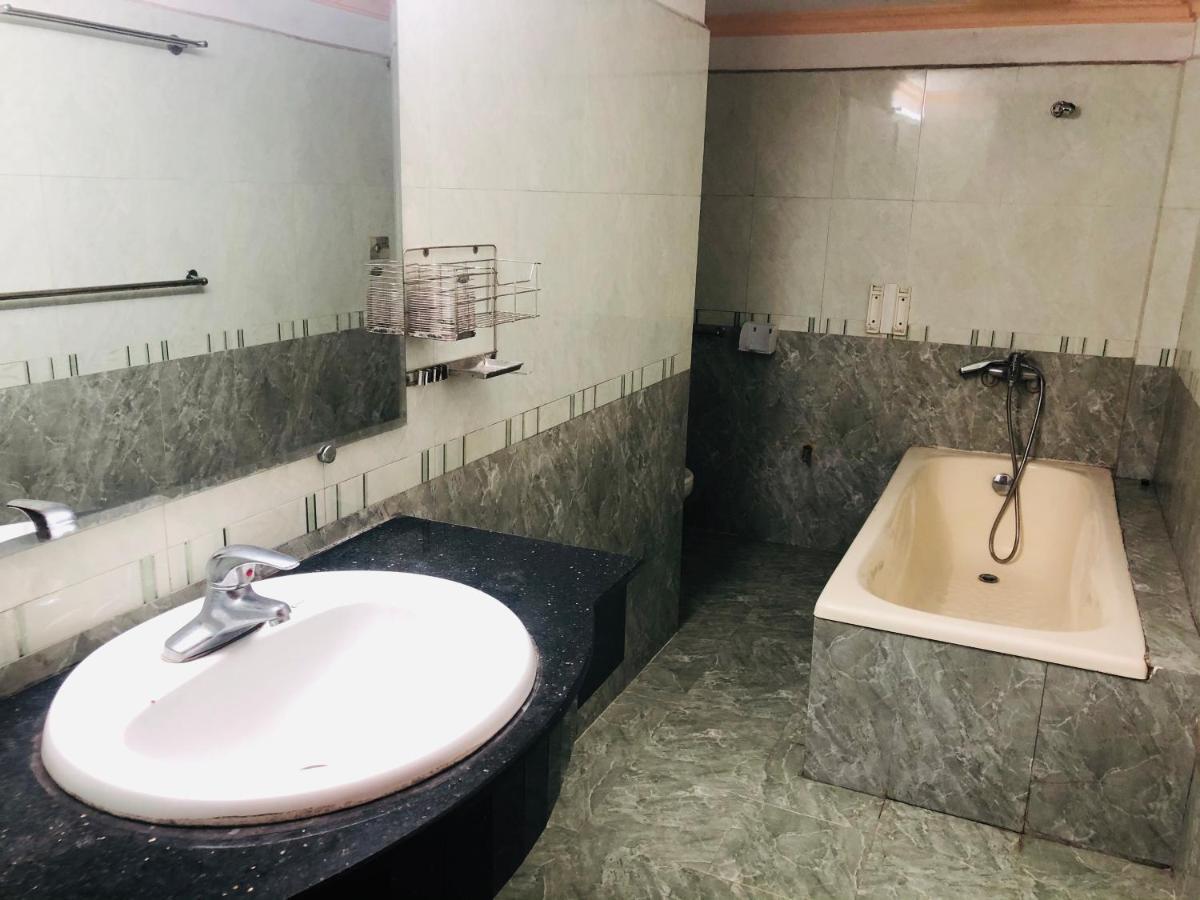 Oyo 1119 Sac Mau Motel Hanoi Eksteriør bilde