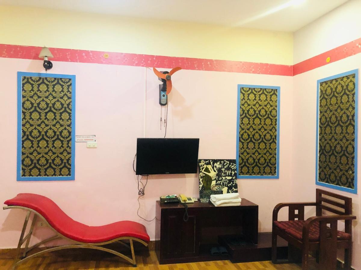 Oyo 1119 Sac Mau Motel Hanoi Eksteriør bilde